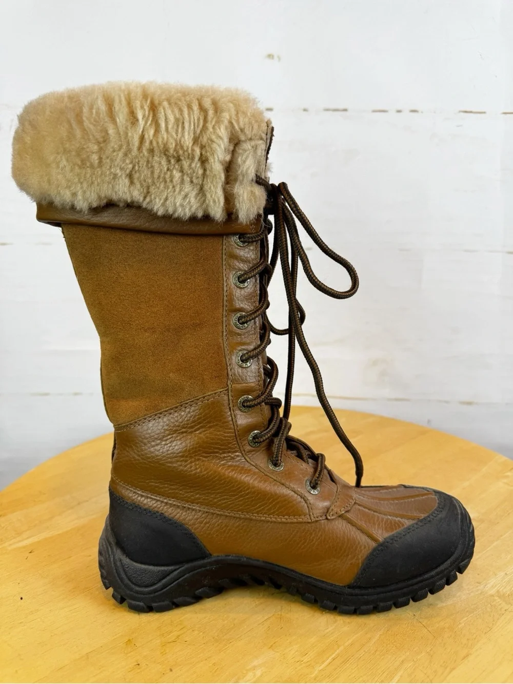 UGG adirondack tall